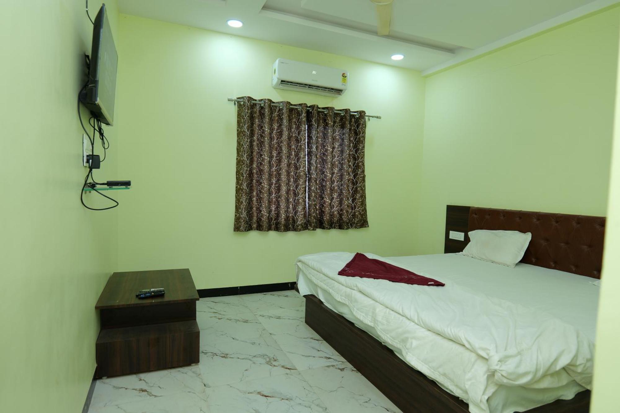 Hotel New 712 Aurangabad  Bagian luar foto